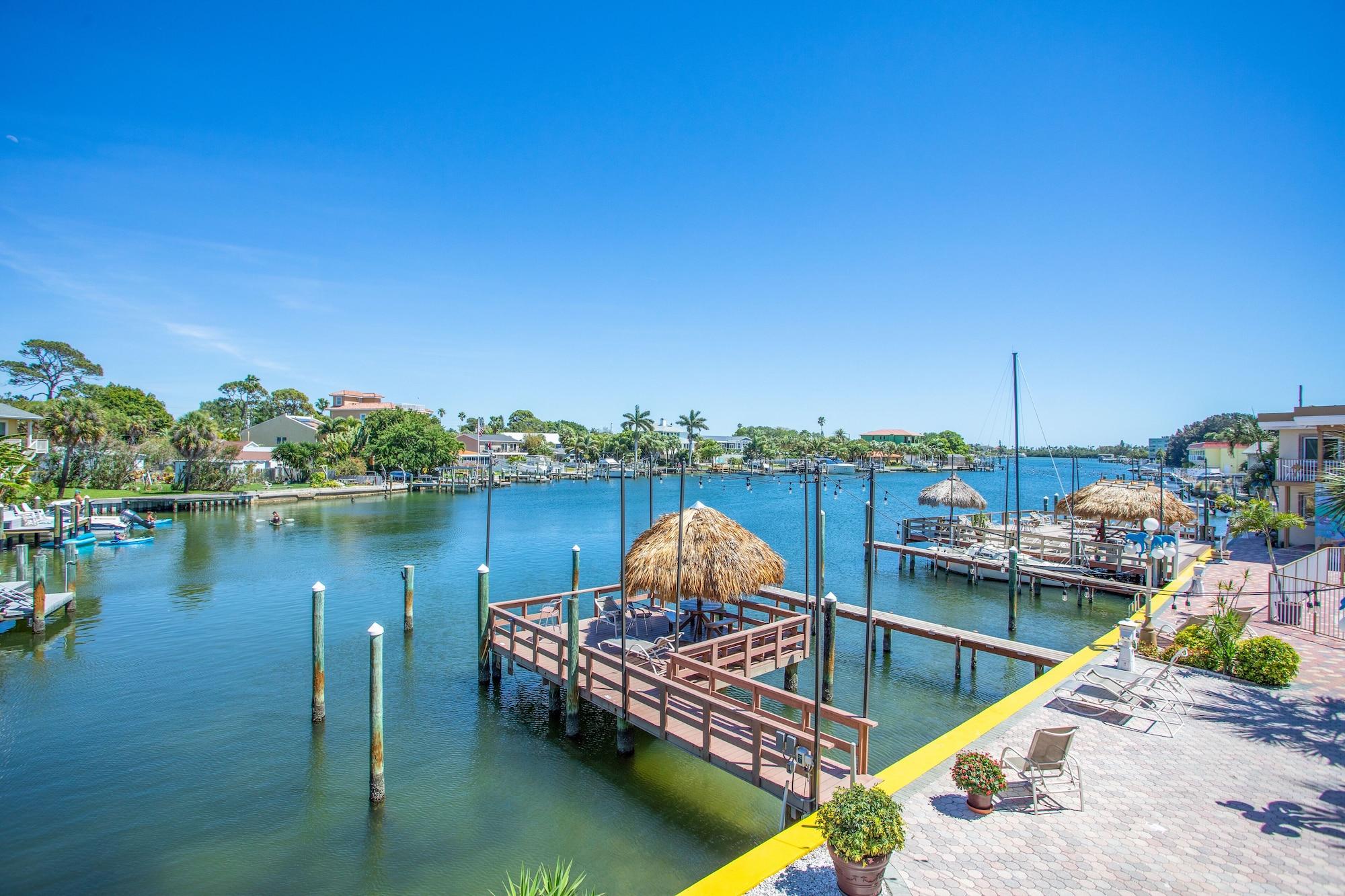 Bayview Plaza Waterfront Resort St. Pete Beach Exteriör bild