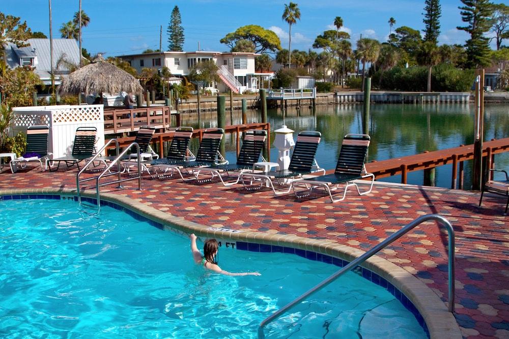 Bayview Plaza Waterfront Resort St. Pete Beach Exteriör bild