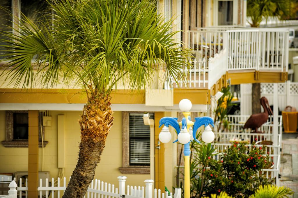 Bayview Plaza Waterfront Resort St. Pete Beach Exteriör bild