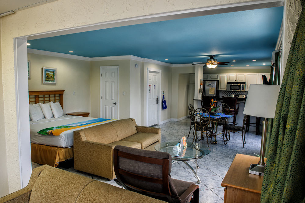 Bayview Plaza Waterfront Resort St. Pete Beach Exteriör bild